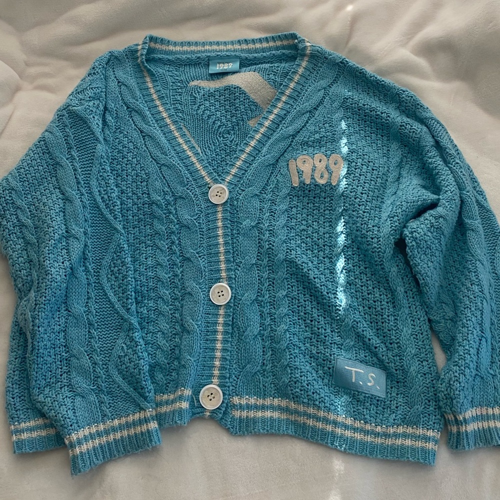 Taylor Swift 1989 Cardigan